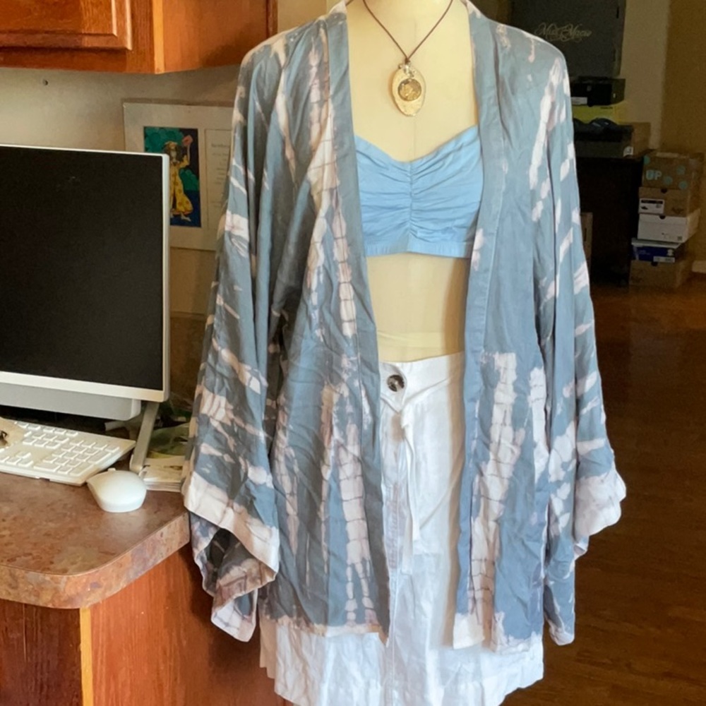 SIM & SAM Ivory/Mauve/Grey Kimono Coverup Size S/M, NWT